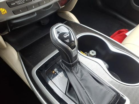 Used 2017 INFINITI QX60 AWD w/ Premium Package image 19