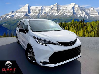 Used 2023 Toyota Sienna XSE w/ XSE Plus Package