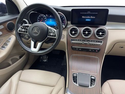 Used 2022 Mercedes-Benz GLC 300 4MATIC w/ Premium Package Lite image 50