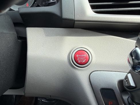 Used 2016 Honda Odyssey EX-L image 18