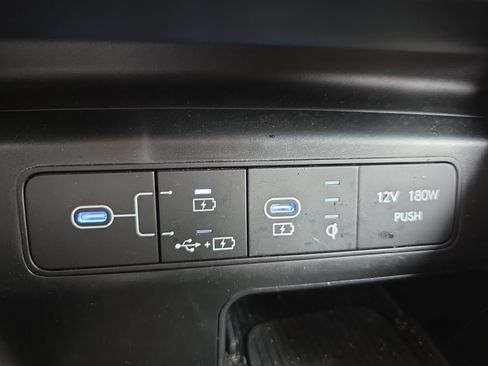 Used 2025 Hyundai Tucson SEL AWD/4WD image 19