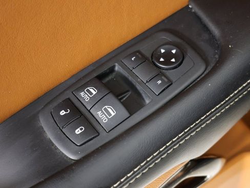 Used 2021 Dodge Challenger SRT Hellcat Redeye image 21