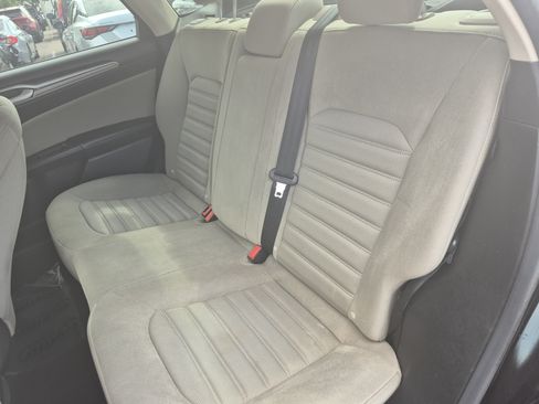 Used 2019 Ford Fusion S FWD image 19