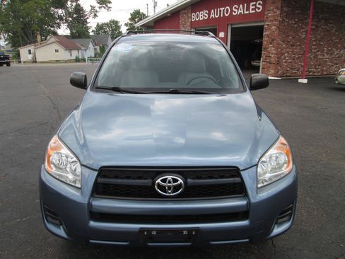 Used 2012 Toyota RAV4 4WD w/ Upgrade Value Pkg image 8