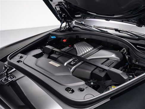 Used 2021 Rolls-Royce Cullinan AWD/4WD image 12
