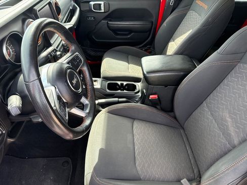 Used 2022 Jeep Gladiator Mojave AWD/4WD image 17