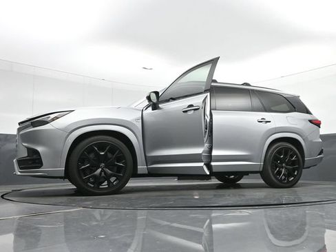 Certified 2025 Lexus TX 350 AWD w/ Technology Package image 16
