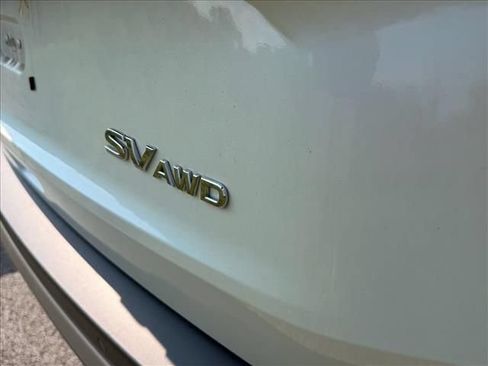 Used 2023 Nissan Rogue SV AWD/4WD image 20