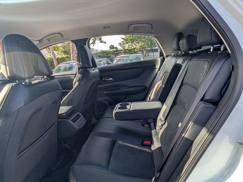 Certified 2024 Nissan Ariya AWD image 12