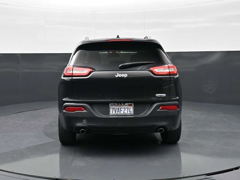 Used 2014 Jeep Cherokee Latitude FWD image 6