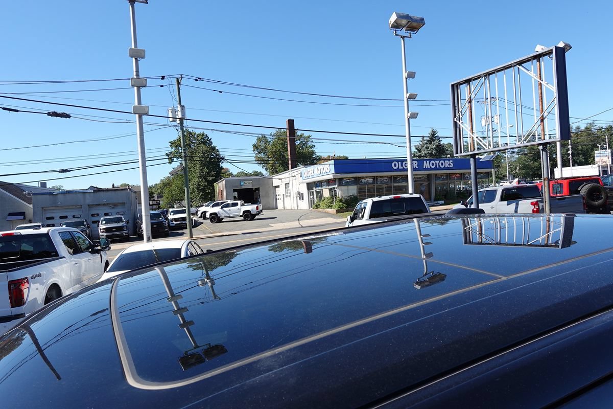 Used 2024 Ford F150 Lariat w/ Equipment Group 502A High AWD/4WD image 6