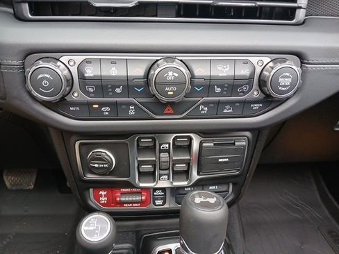 New 2026 Jeep Wrangler Unlimited Rubicon 392 image 52