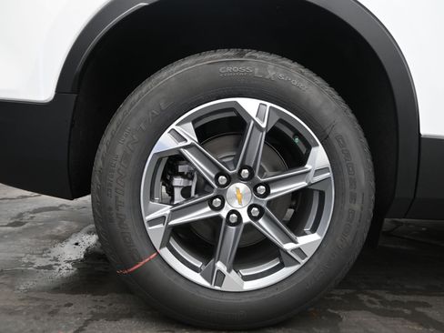 New 2026 Chevrolet Blazer LT FWD image 11