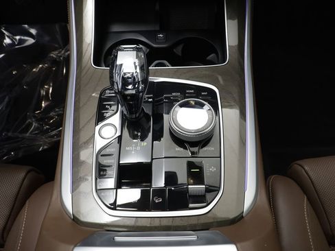 Certified 2023 BMW X5 xDrive45e w/ Executive Package AWD/4WD image 14