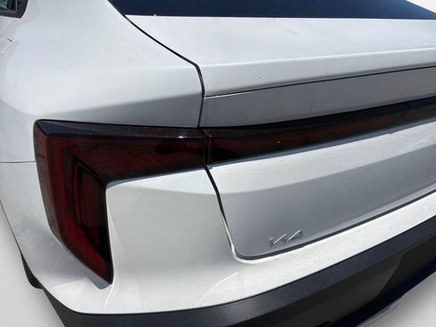 New 2025 Kia K4 LXS FWD image 21