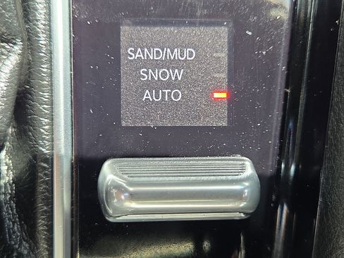Used 2024 Jeep Compass Limited AWD/4WD image 19
