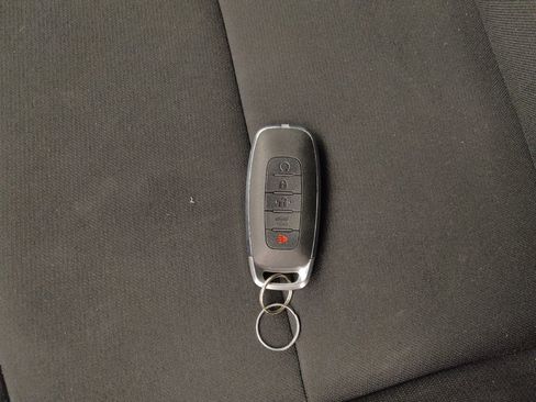 Used 2025 Nissan Sentra S FWD image 32