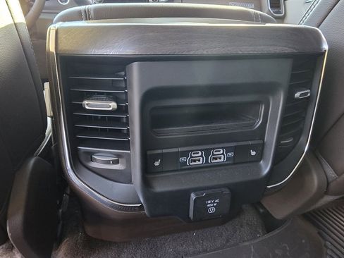 Used 2025 RAM 1500 Laramie image 24