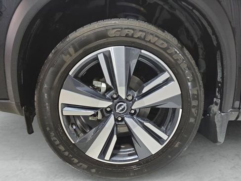 Used 2024 Nissan Rogue SL w/ SL Premium Package FWD image 23