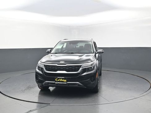 Used 2021 Kia Seltos EX AWD/4WD image 4