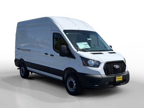 New 2026 Ford Transit 250 148 High Roof RWD image 7