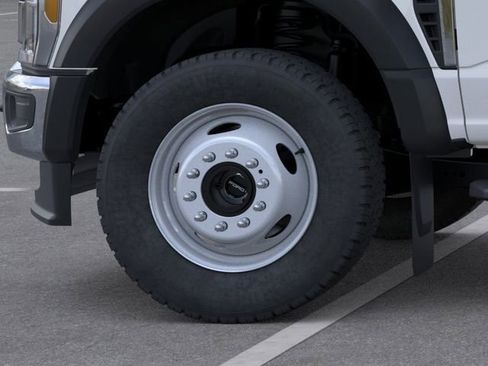 New 2025 Ford F550 4x4 Regular Cab Super Duty image 19