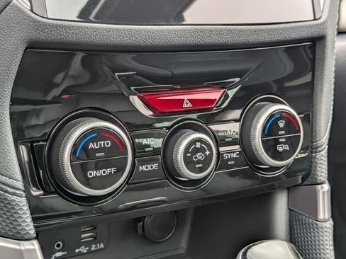 Used 2023 Subaru Forester Limited image 21