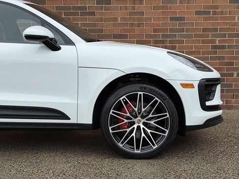 New 2025 Porsche Macan S image 11