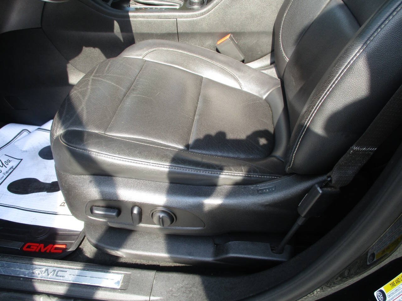 Used 2018 GMC Acadia SLT AWD/4WD image 21