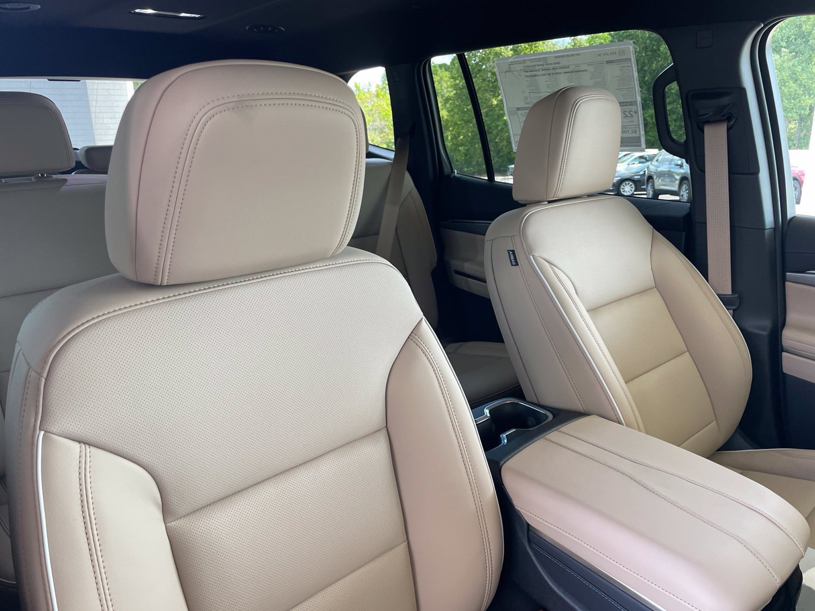 New 2027 Buick Enclave Preferred w/ Power Package FWD image 39
