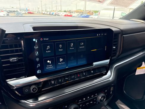 Certified 2026 Chevrolet Silverado 3500 High Country w/ High Country Premium Package AWD/4WD image 17