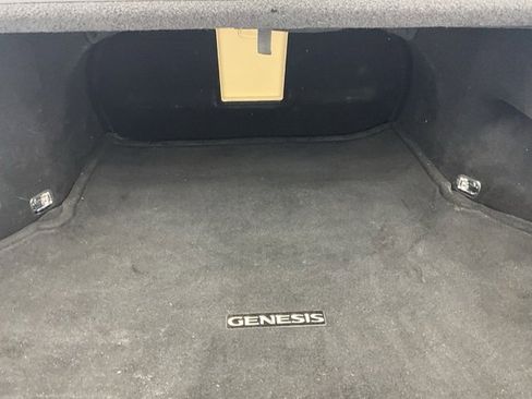 Used 2016 Hyundai Genesis 3.8 w/ Option Group 02 image 17