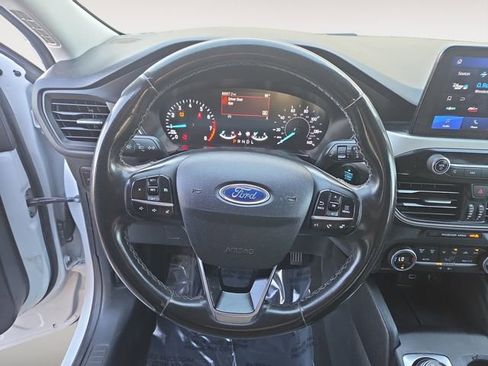 Used 2021 Ford Escape SE w/ SE Sport Appearance Package FWD image 12