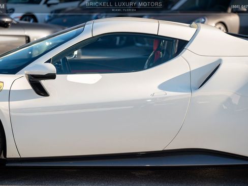 Used 2023 Ferrari 296 GTS image 43