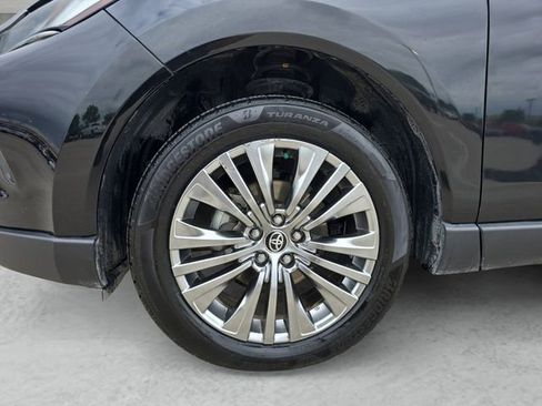 Used 2021 Toyota Venza Limited w/ Advanced Technology Package AWD/4WD image 23