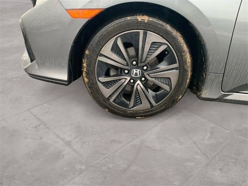 Used 2018 Honda Civic EX image 14