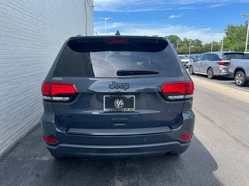 Used 2019 Jeep Grand Cherokee Limited w/ Trailer Tow Group IV AWD/4WD image 3