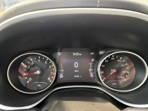 Used 2020 Jeep Compass Latitude w/ Popular Equipment Group AWD/4WD image 15