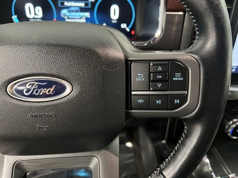 Used 2022 Ford F150 Lariat w/ Equipment Group 502A High image 29