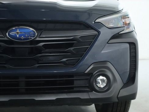 Used 2023 Subaru Outback Premium image 7