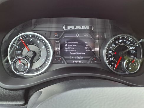 Used 2022 RAM 2500 Laramie AWD/4WD image 14