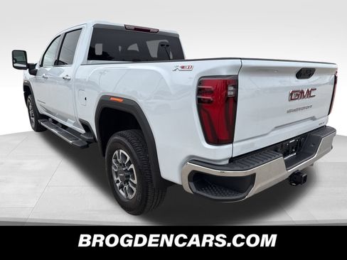 New 2026 GMC Sierra 2500 SLT w/ SLT Convenience Package image 7
