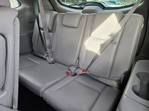 Used 2016 Toyota Highlander XLE image 21