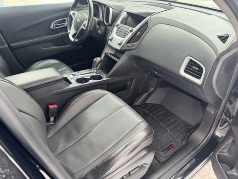 Used 2016 Chevrolet Equinox LTZ w/ Enhanced Convenience Package image 26