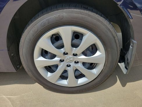 Used 2023 Toyota Corolla SE FWD image 11
