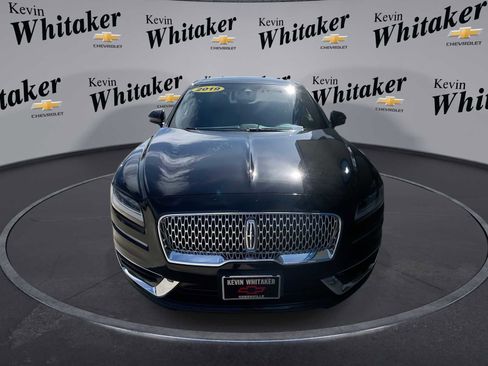 Used 2019 Lincoln Nautilus Select image 3