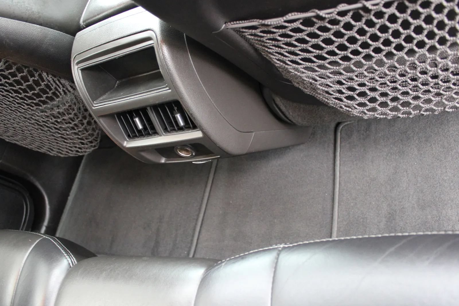 Used 2015 Cadillac SRX Performance w/ Driver Awareness Package FWD image 25