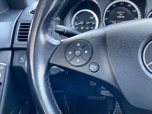 Used 2011 Mercedes-Benz C 300 4MATIC Sedan image 22