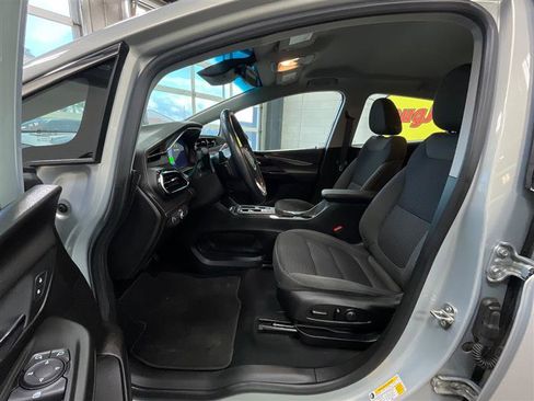 Used 2023 Chevrolet Bolt LT image 11