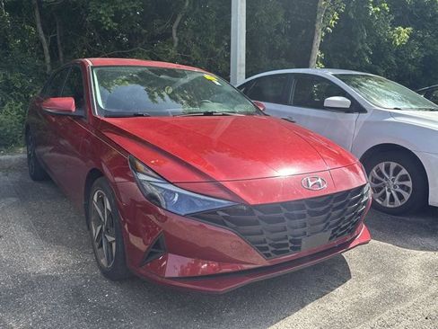 Used 2023 Hyundai Elantra SEL w/ Convenience Package FWD image 1